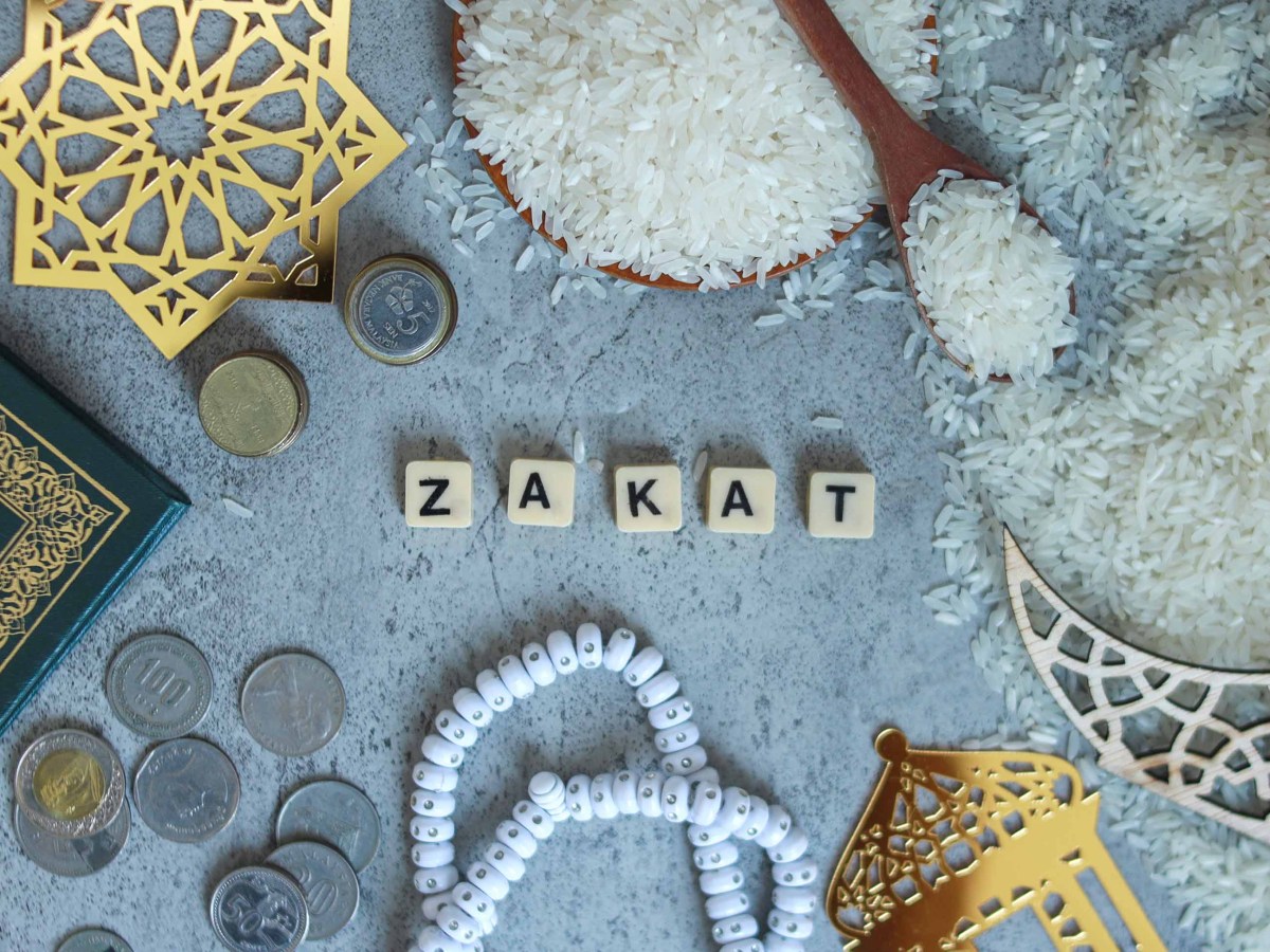 Menunaikan Zakat: Kewajipan dan&nbsp;Keberkatan